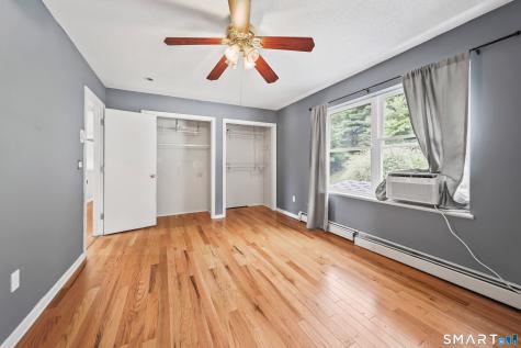21 Applewood Lane Naugatuck CT 06770