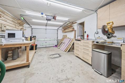 21 Applewood Lane Naugatuck CT 06770