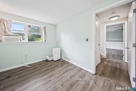 21 Applewood Lane Naugatuck CT 06770