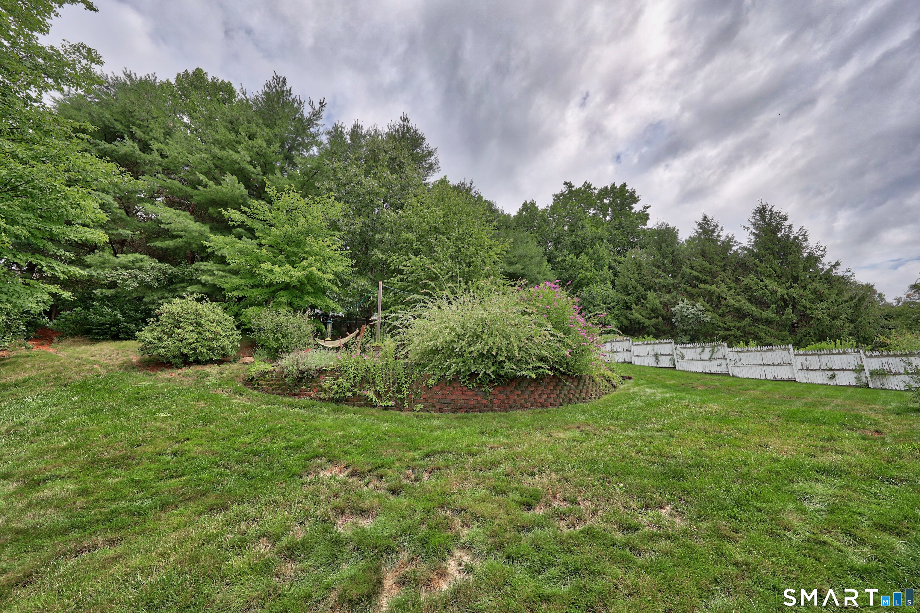 21 Applewood Lane Naugatuck CT 06770
