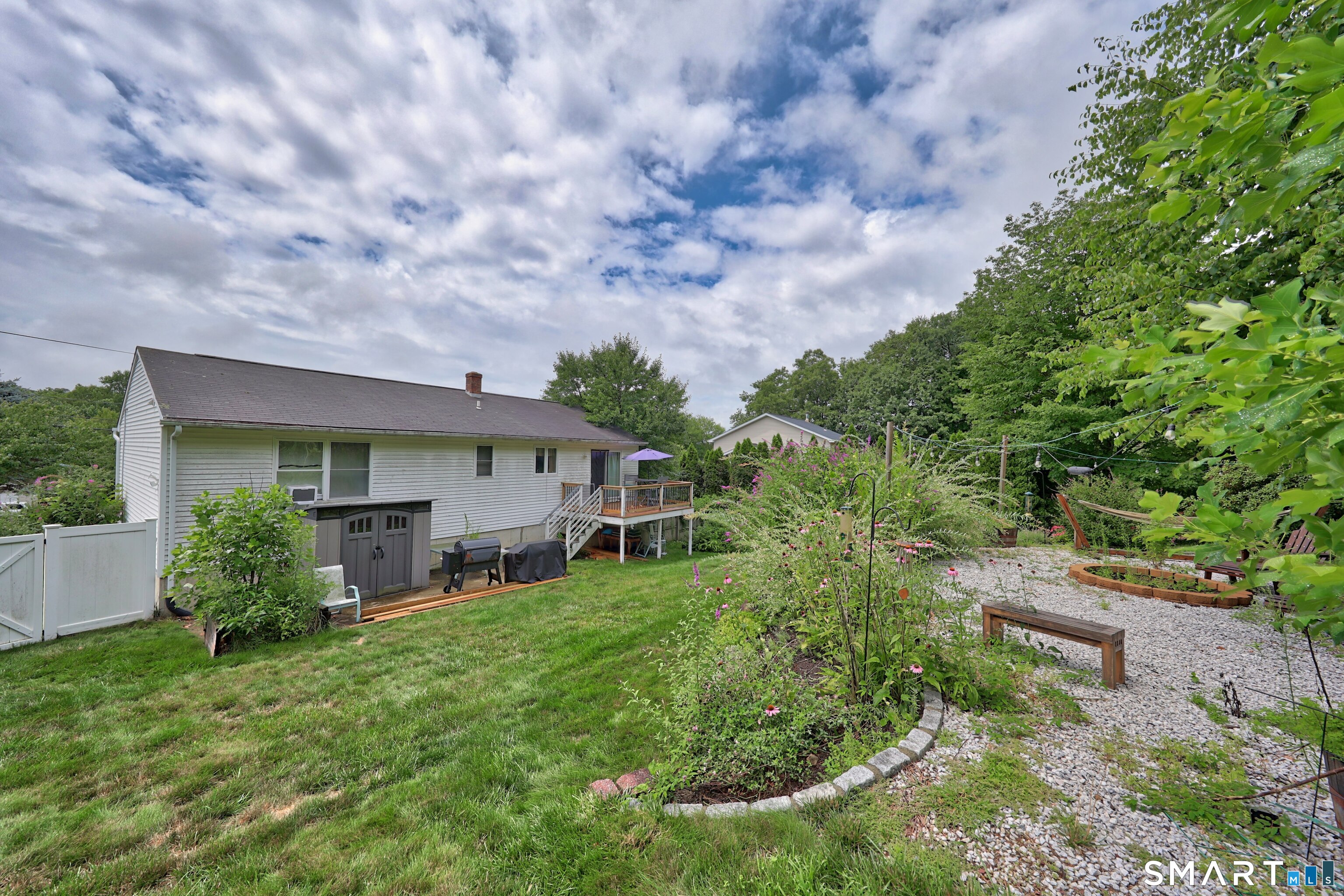 21 Applewood Lane Naugatuck CT 06770