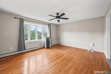 21 Applewood Lane Naugatuck CT 06770