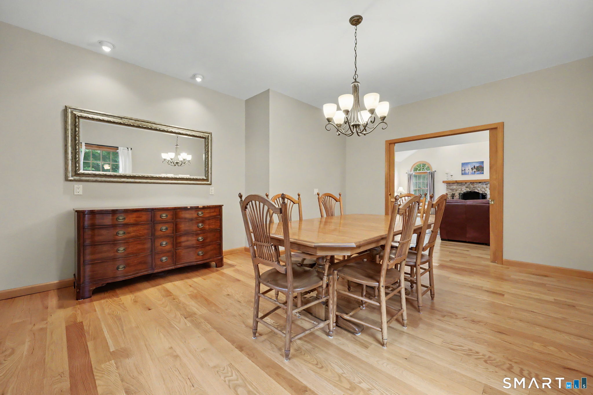 124 Hawley Road Oxford CT 06478