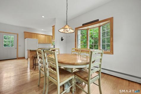 124 Hawley Road Oxford CT 06478
