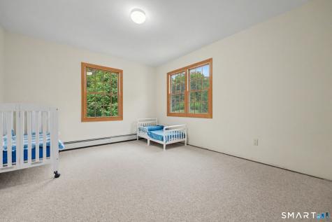 124 Hawley Road Oxford CT 06478