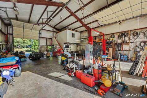 124 Hawley Road Oxford CT 06478