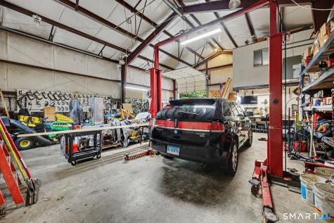 124 Hawley Road Oxford CT 06478