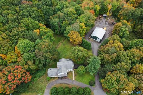 124 Hawley Road Oxford CT 06478