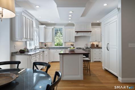 10 Langley Park Farmington CT 06032