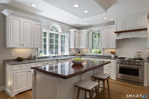 10 Langley Park Farmington CT 06032