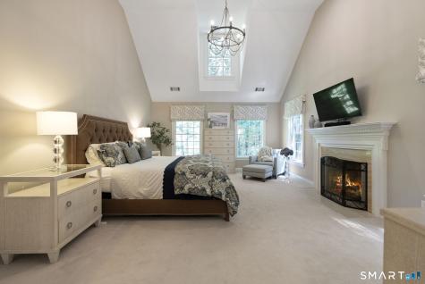 10 Langley Park Farmington CT 06032
