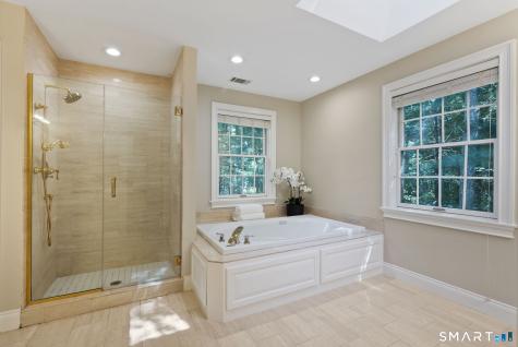 10 Langley Park Farmington CT 06032