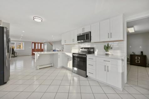 44 Washington Parkway Stratford CT 06615