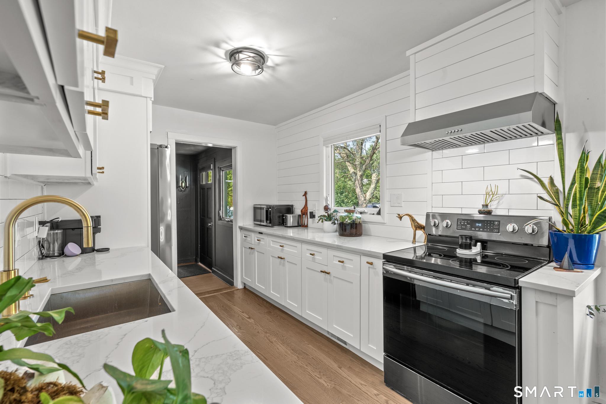 51 Mohawk Drive Wallingford CT 06492