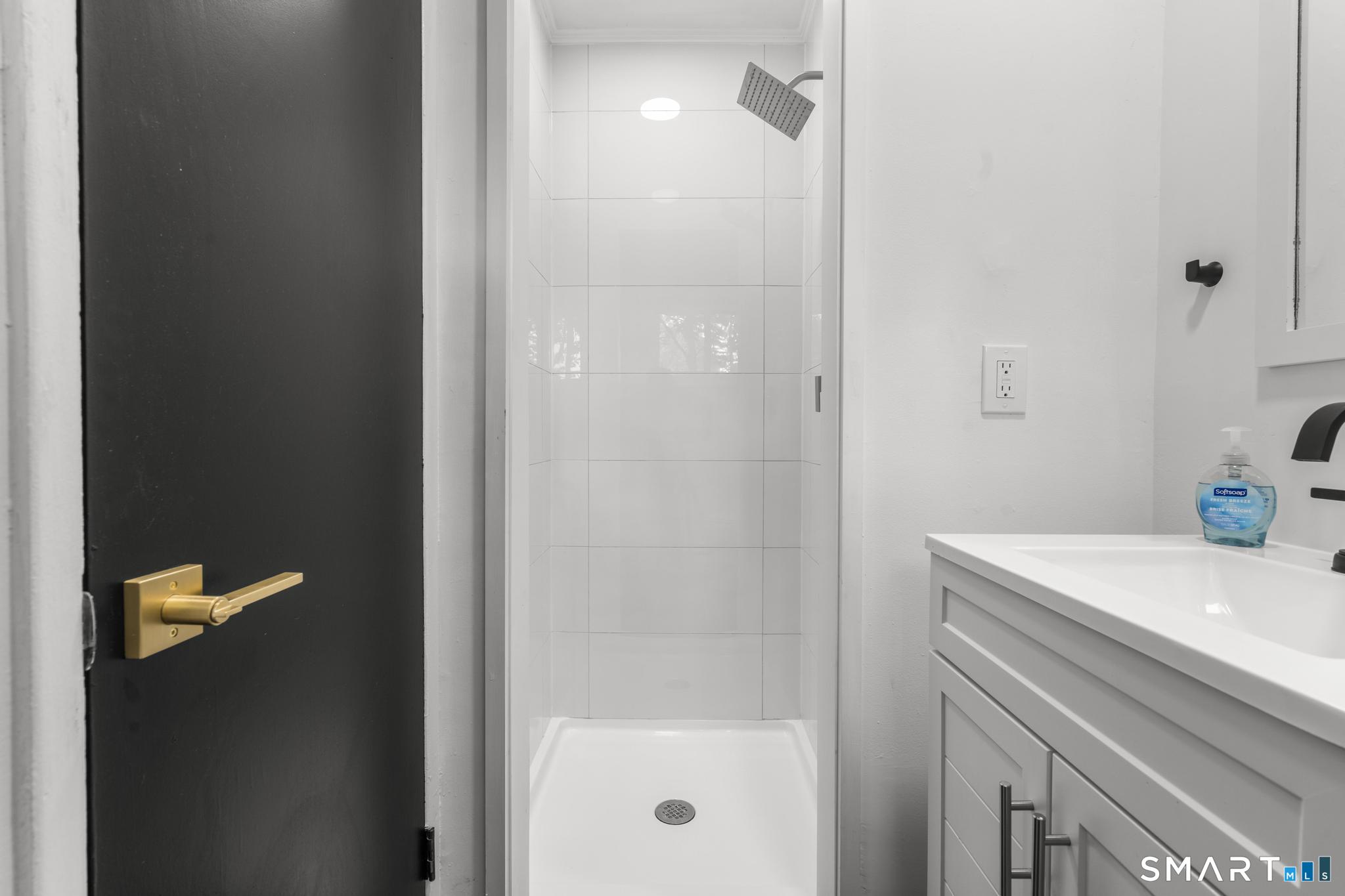 51 Mohawk Drive Wallingford CT 06492