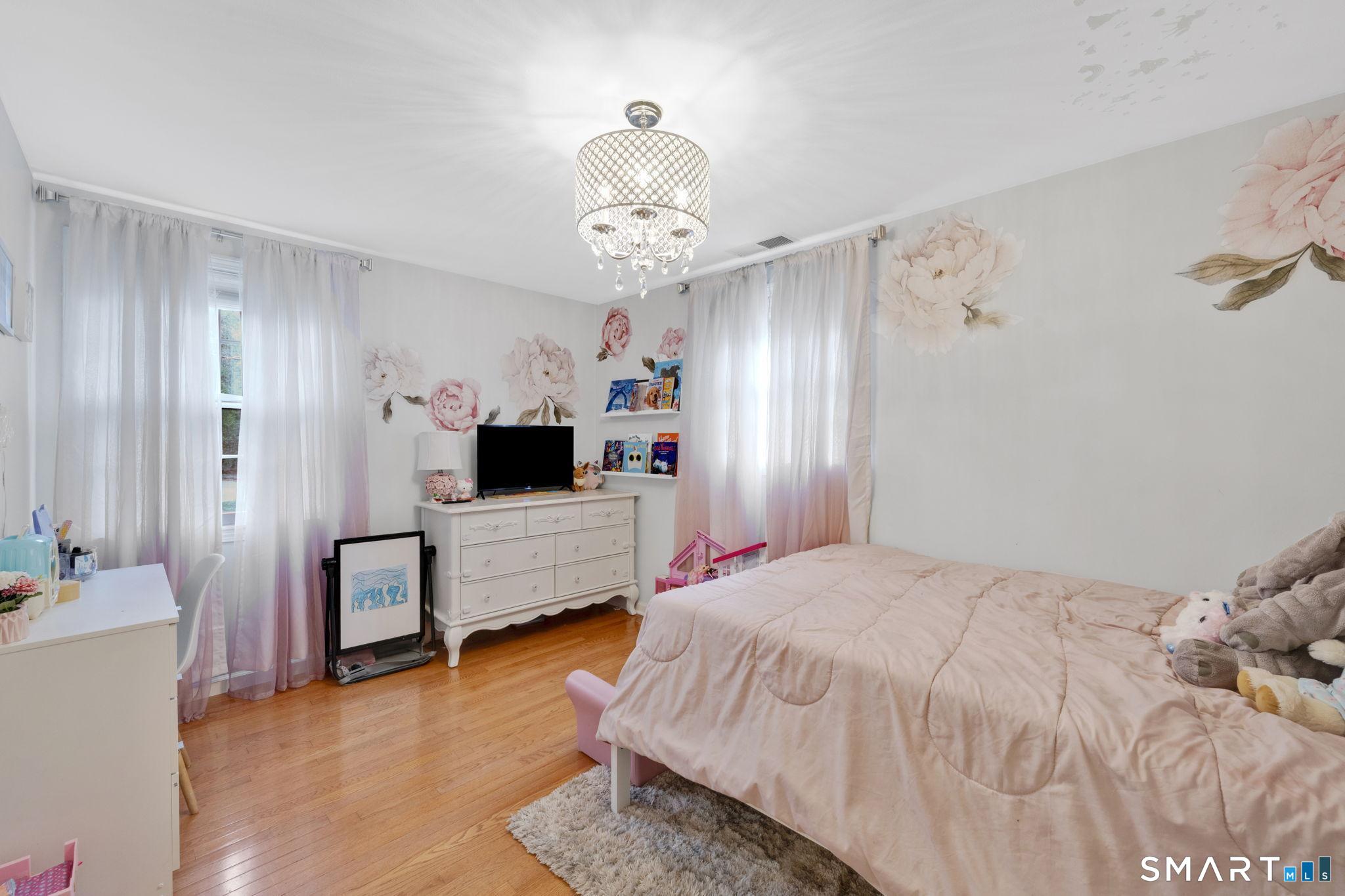 21 Pierce Lane Madison CT 06443