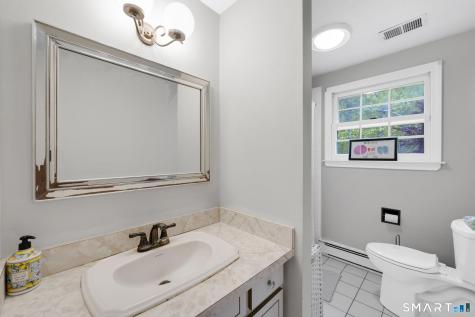 21 Pierce Lane Madison CT 06443
