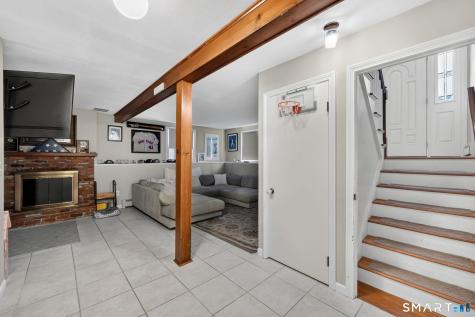 21 Pierce Lane Madison CT 06443