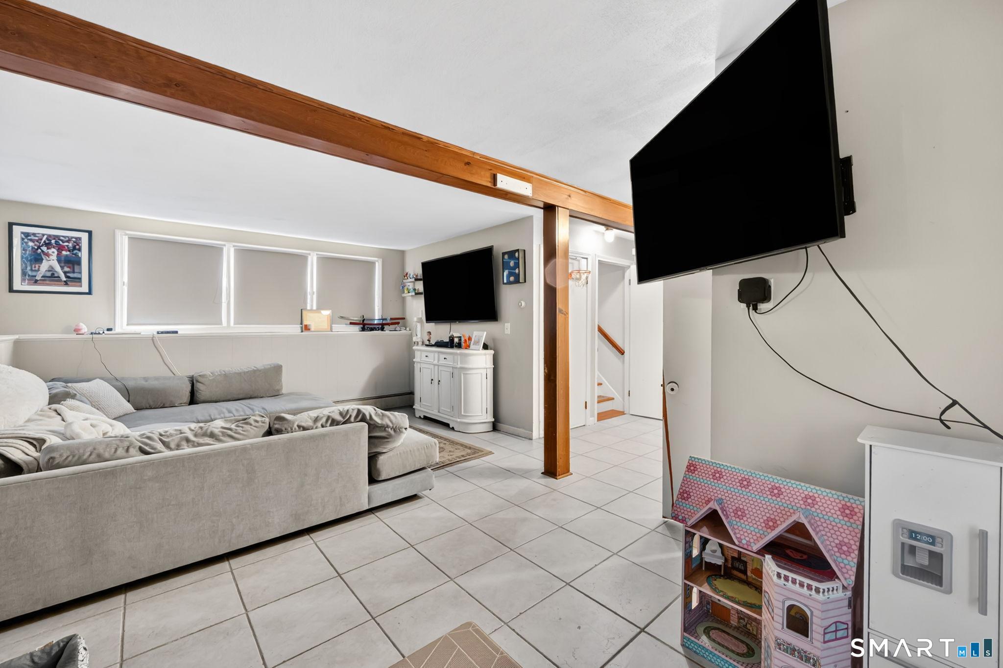 21 Pierce Lane Madison CT 06443