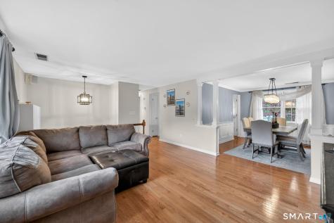 21 Pierce Lane Madison CT 06443