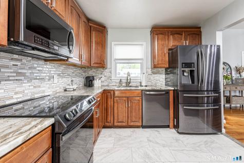 60 Dalewood Road Newington CT 06111