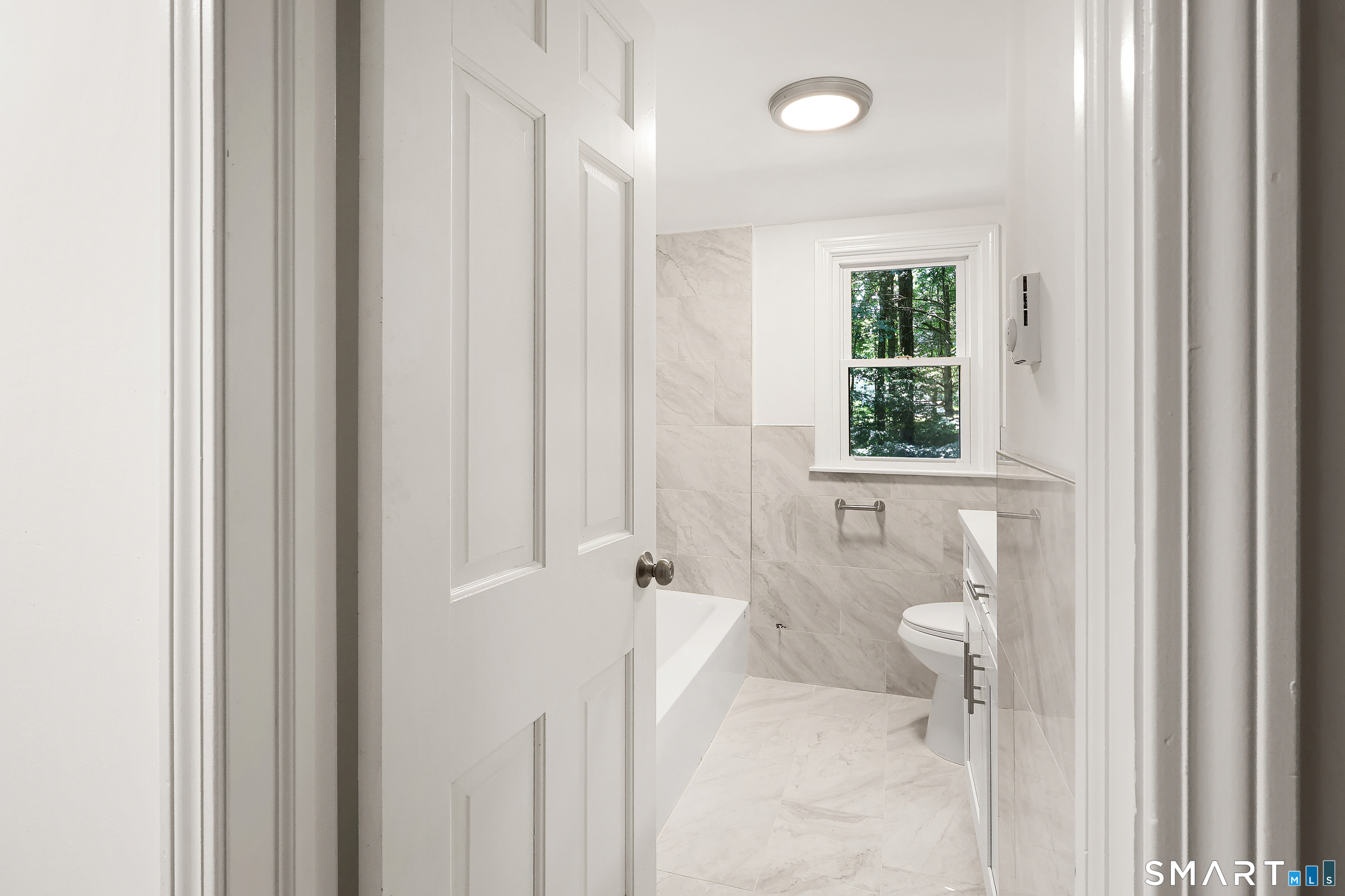 9 Katherine Gaylord Lane Burlington CT 06013