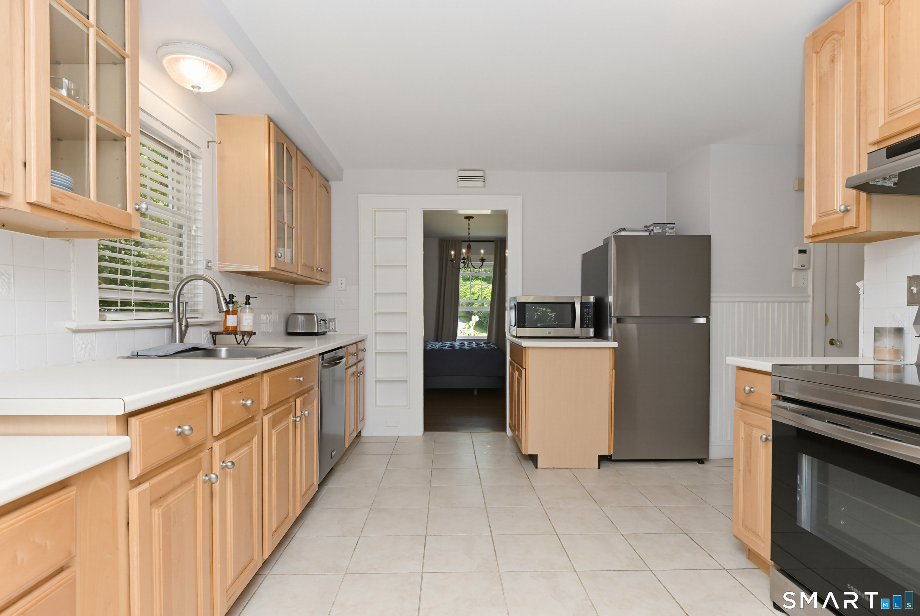 1923 Huntington Turnpike Trumbull CT 06611