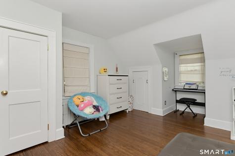 1923 Huntington Turnpike Trumbull CT 06611