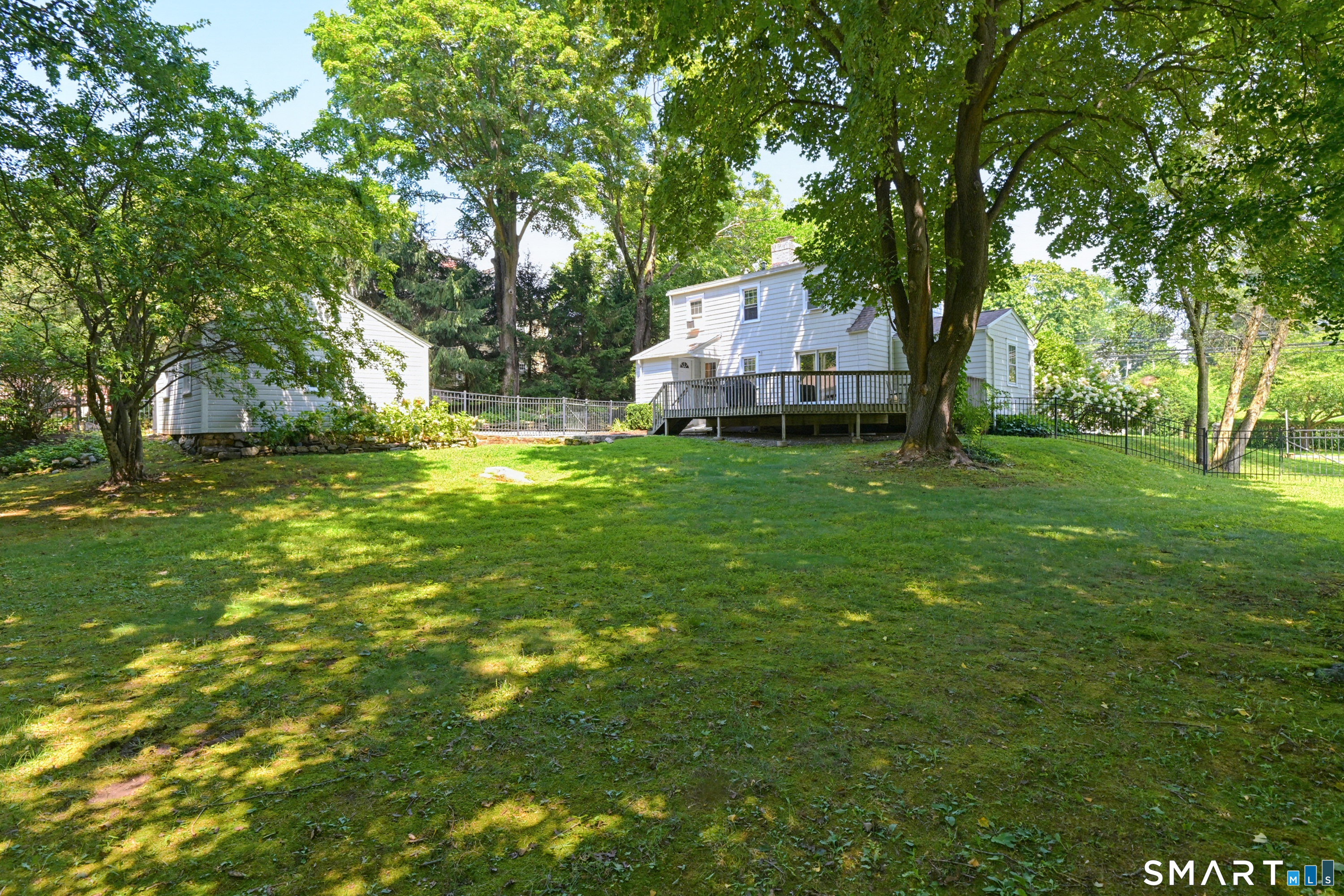 1923 Huntington Turnpike Trumbull CT 06611