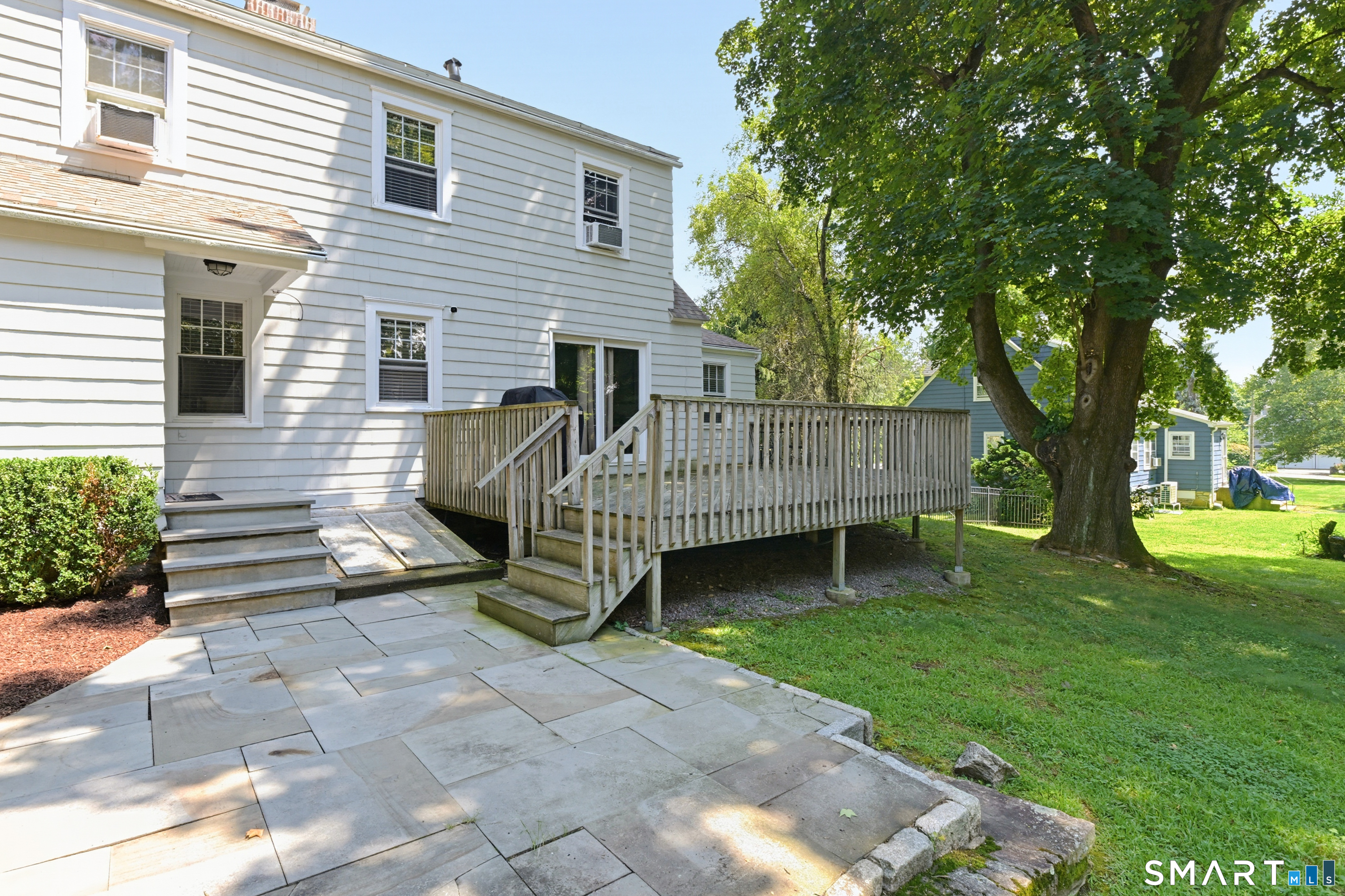1923 Huntington Turnpike Trumbull CT 06611