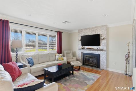 45 Nooks Hill Road Cromwell CT 06416