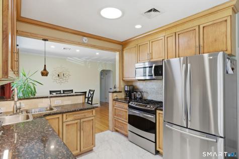 45 Nooks Hill Road Cromwell CT 06416
