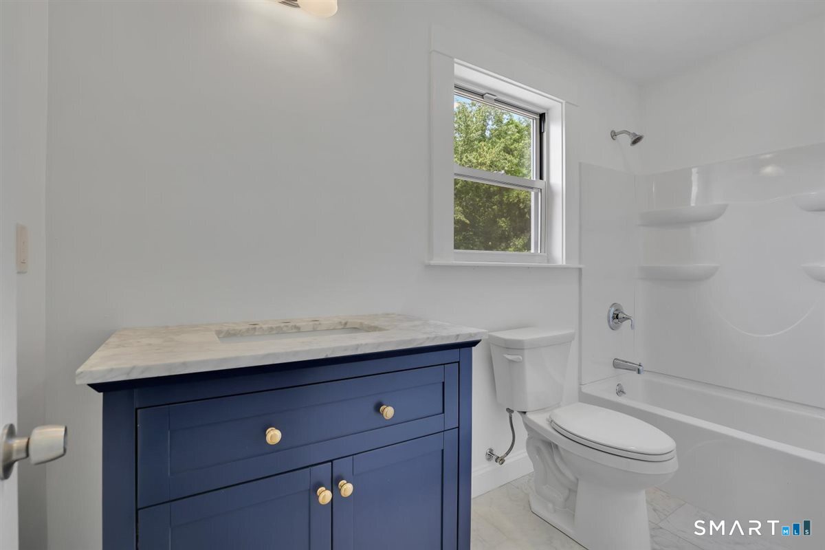 672 East Main Street Middletown CT 06457