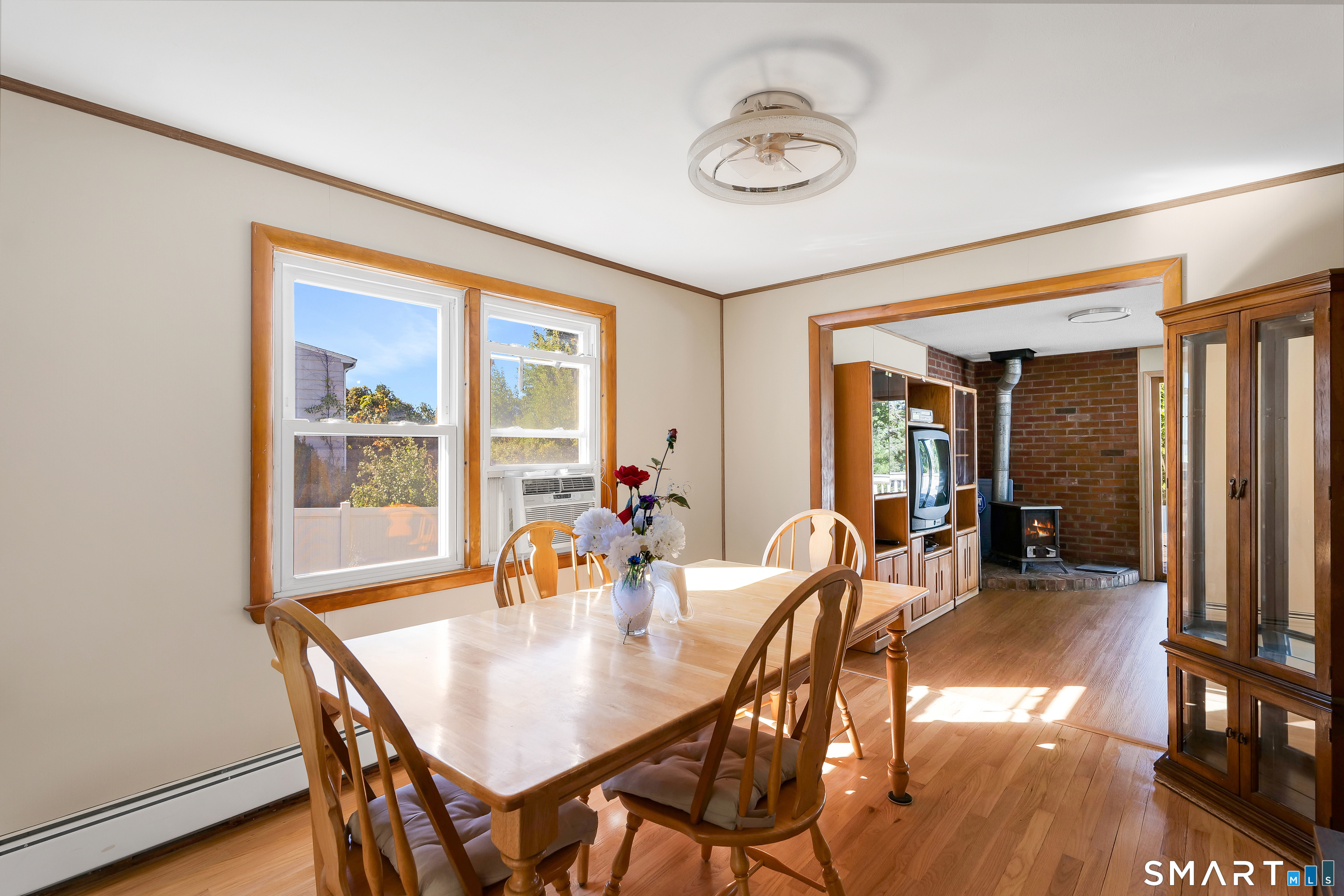 43 Hang Dog Lane Wethersfield CT 06109