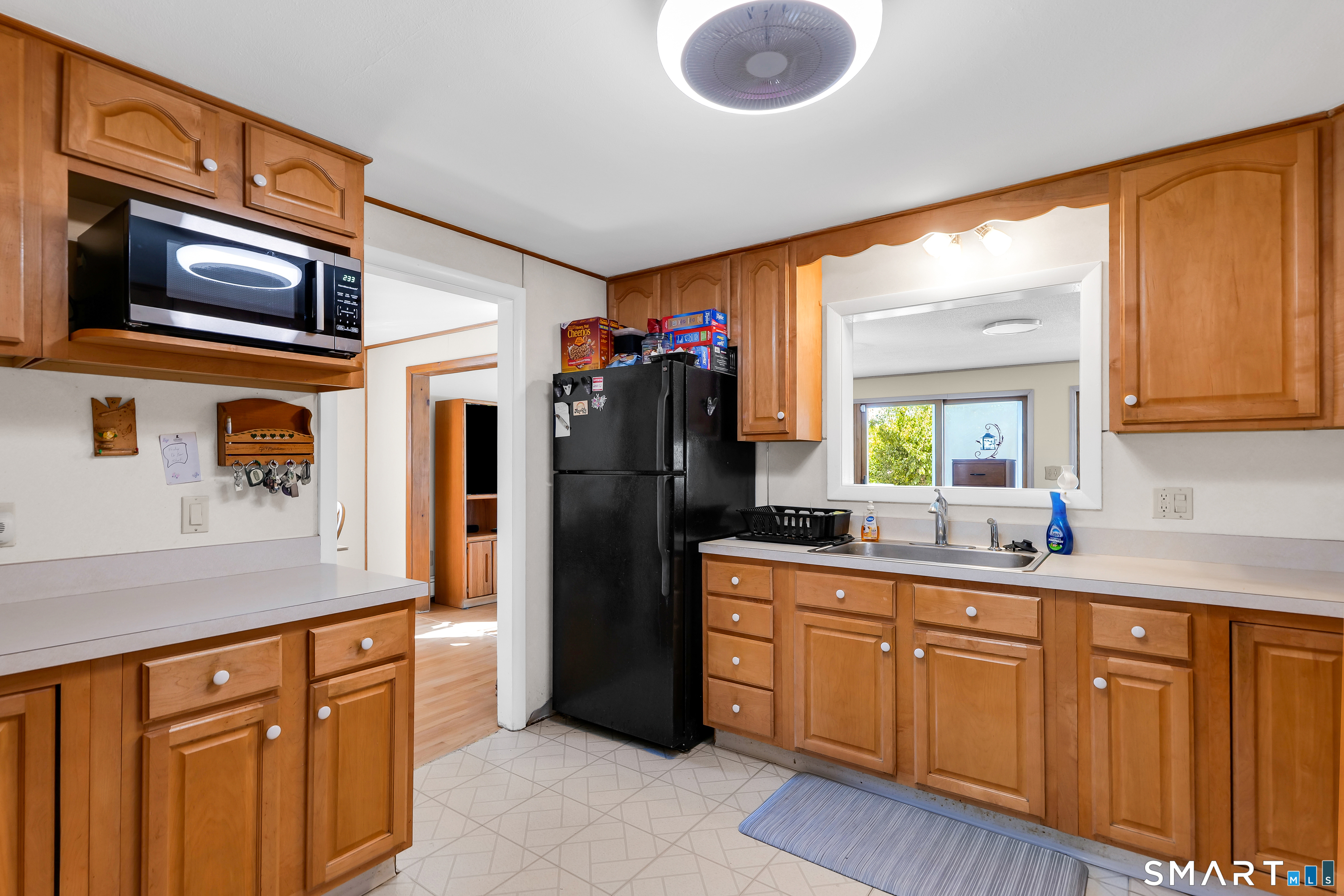 43 Hang Dog Lane Wethersfield CT 06109