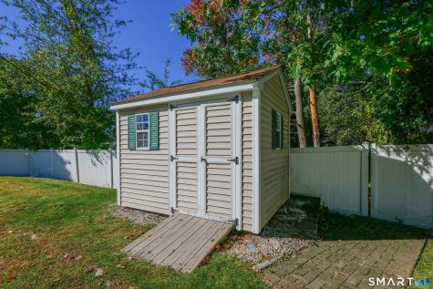 43 Hang Dog Lane Wethersfield CT 06109