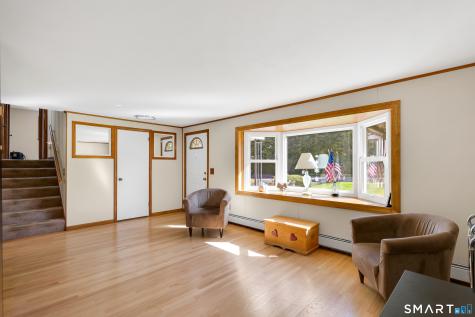 43 Hang Dog Lane Wethersfield CT 06109
