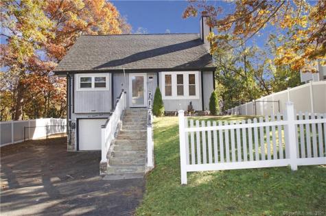 103 Greenwood Street Naugatuck CT 06770