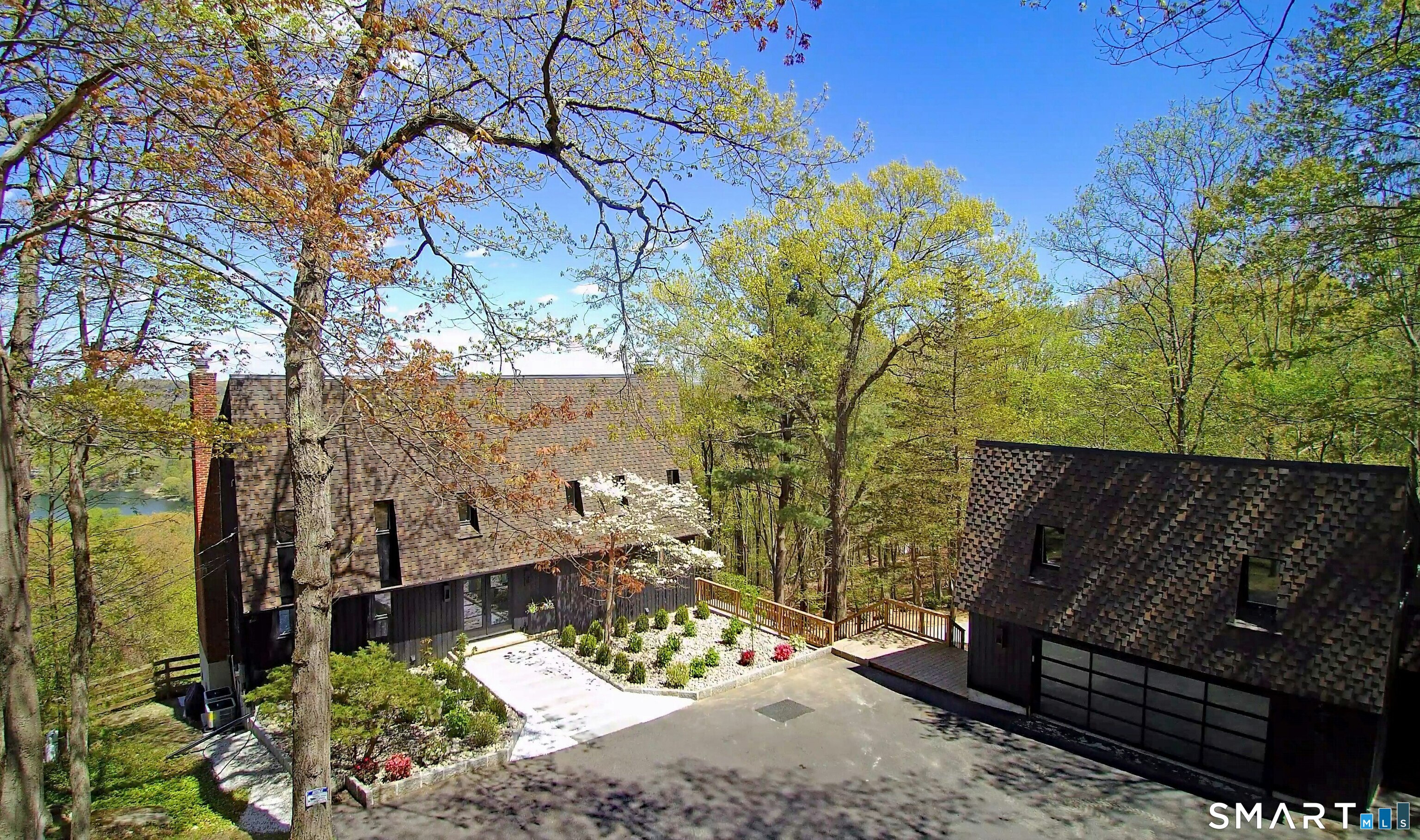 Ridgefield CT, 12 Hillcrest Court