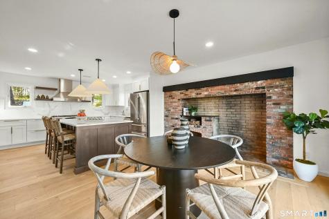12 Hillcrest Court Ridgefield CT 06877