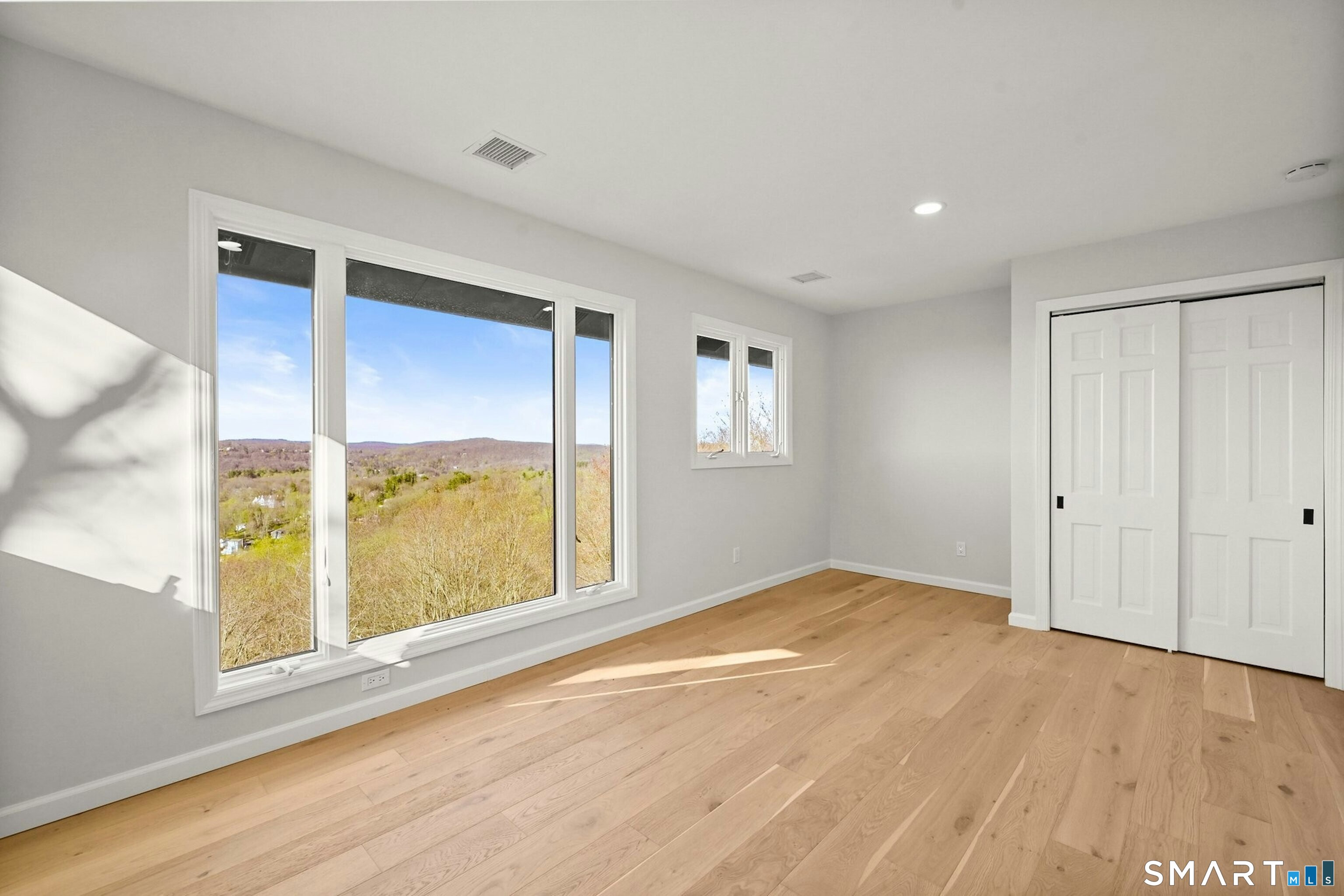 12 Hillcrest Court Ridgefield CT 06877