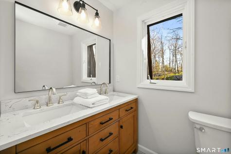 12 Hillcrest Court Ridgefield CT 06877