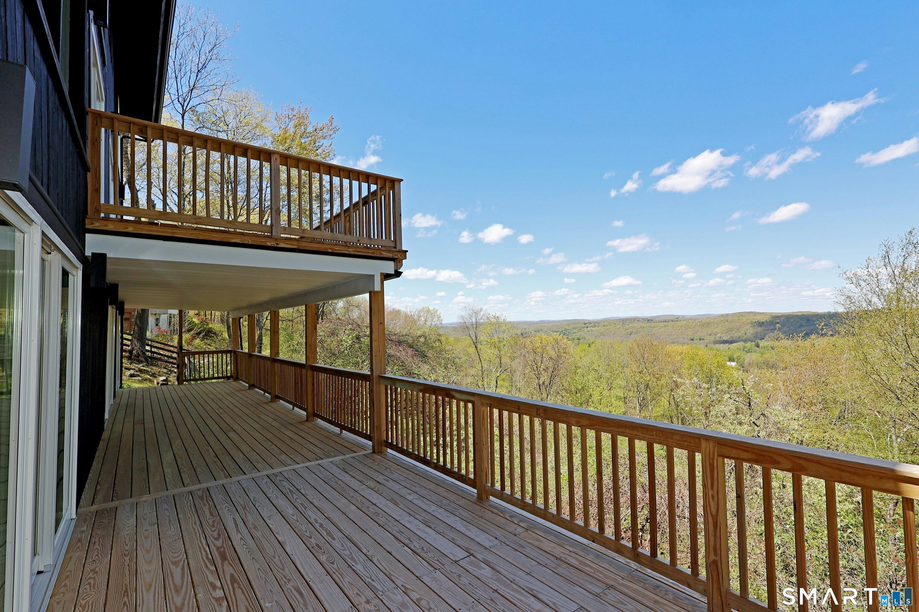 12 Hillcrest Court Ridgefield CT 06877