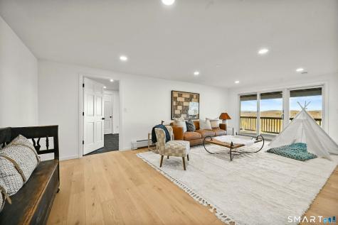 12 Hillcrest Court Ridgefield CT 06877