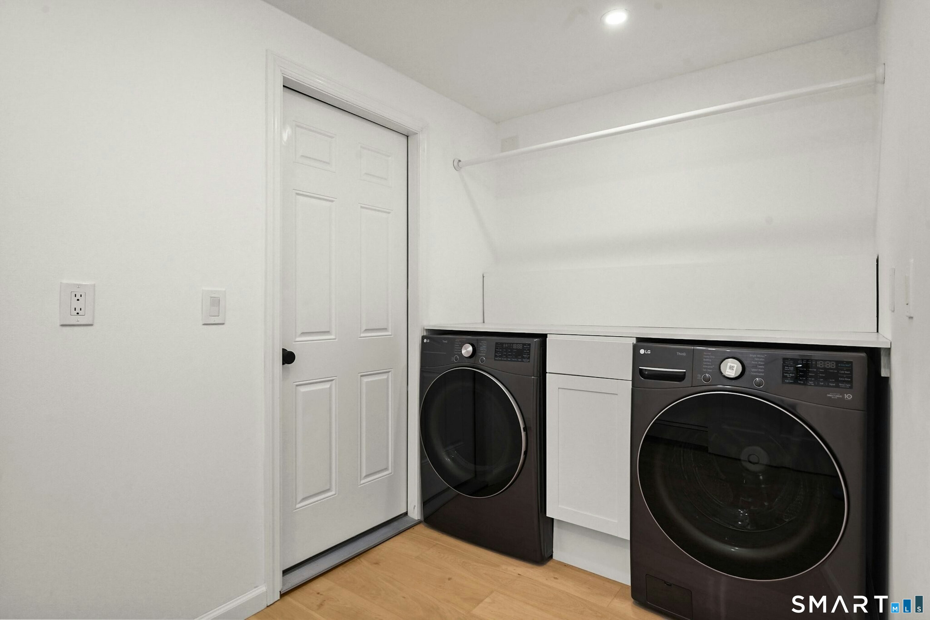 12 Hillcrest Court Ridgefield CT 06877