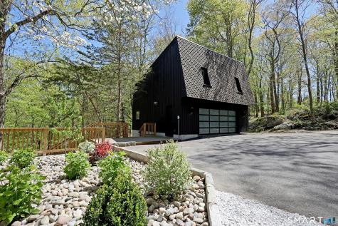 12 Hillcrest Court Ridgefield CT 06877