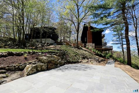 12 Hillcrest Court Ridgefield CT 06877