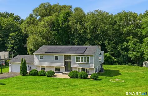 84 Possum Drive New Fairfield CT 06812