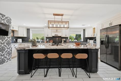 84 Possum Drive New Fairfield CT 06812