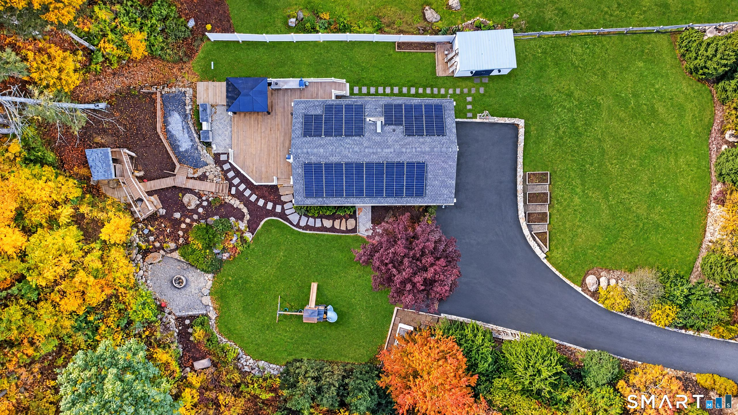 84 Lakeview Terrace Newtown CT 06482